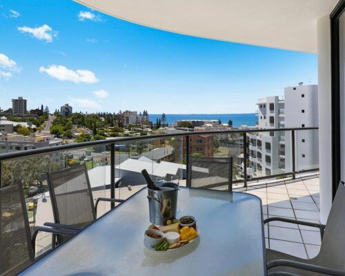 queensland-kings-beach-2-bedroom-ocean-view (10)