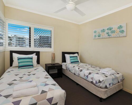 queensland-kings-beach-3-bedroom-ocean-view (18)