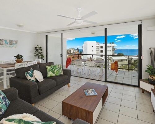 queensland-kings-beach-3-bedroom-ocean-view (8)